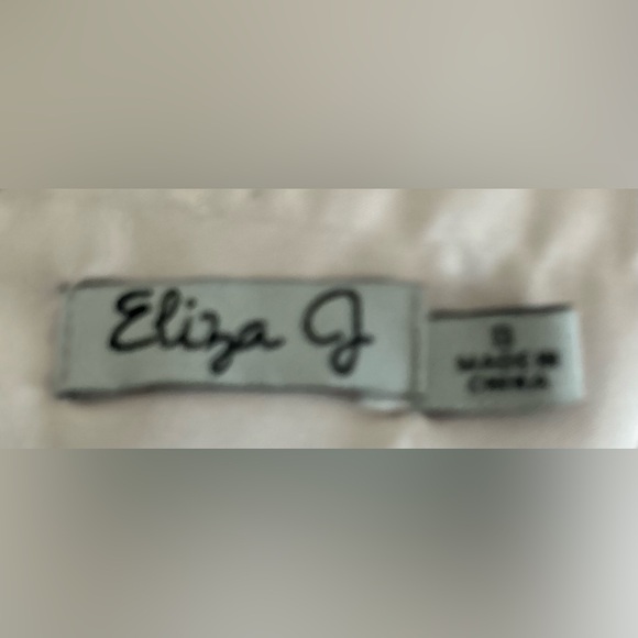 Formal jeweled dress size 8 - Picture 14 of 14